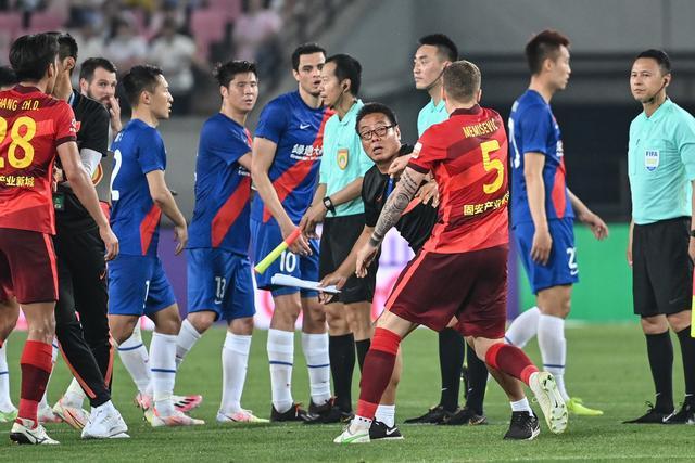 媒体人：广州队亚冠一场比一场力求进步的决心犹在