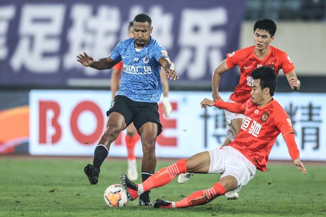 徐昕18+17广东胜吉林 王哲林21分上海胜福建